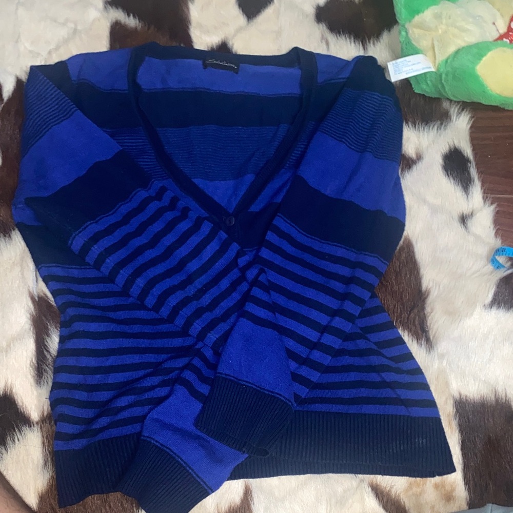 🔵🔹 Striped Blue Women's Sweater 🔹🔵